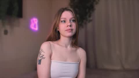 stacyloveforu online show from December 17, 2025, 11:55 pm