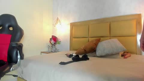 Snapshot of staisyotis chatting on June 11, 2026, 3:48 am KEIMI online show from June 11, 2026, 3:48 am