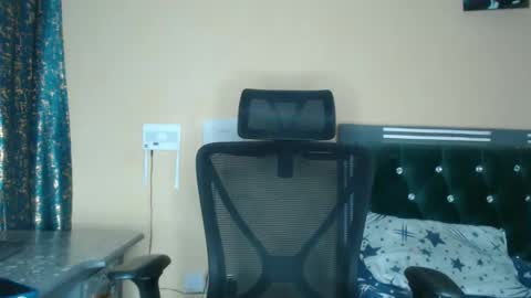 calvin online show from May 23, 2026, 4:18 am
