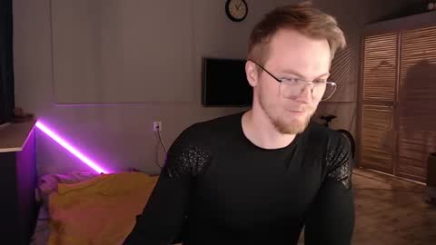 Snapshot of stan_lust chatting on February 6, 2025, 8:13 pm StanLust online show from February 6, 2025, 8:13 pm