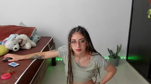 Snapshot of star_shooting chatting on September 9, 2025, 9:14 pm star_shooting online show from September 9, 2025, 9:14 pm