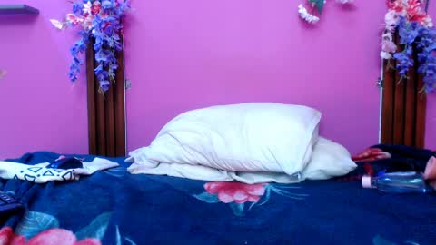 Snapshot of starfishanal21 chatting on May 6, 2026, 8:36 pm alejandra online show from May 6, 2026, 8:36 pm