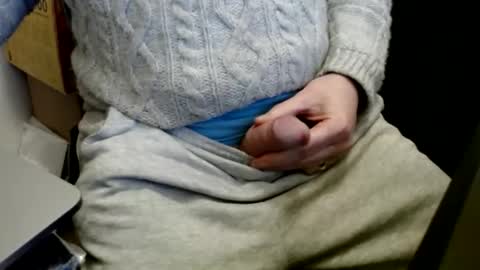 Snapshot of stargazer1069 chatting on March 4, 2025, 9:07 am stargazer1069 online show from March 4, 2025, 9:07 am