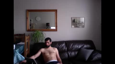Starpizzle online show from May 10, 2026, 5:29 pm