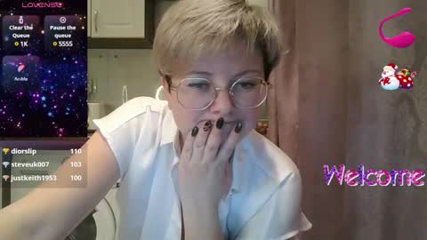 Snapshot of stasya_07 chatting on January 1, 2025, 1:58 am Stasya online show from January 1, 2025, 1:58 am