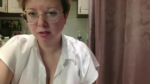 Snapshot of stasya_07 chatting on January 8, 2025, 5:37 am Stasya online show from January 8, 2025, 5:37 am