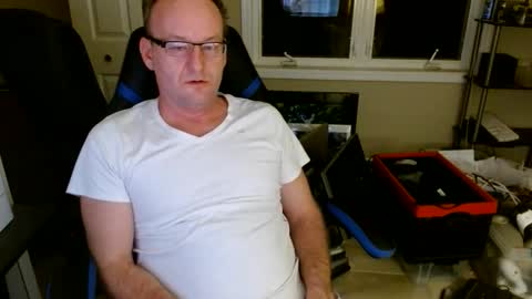 Snapshot of steakman007 chatting on January 11, 2026, 12:21 pm Steakman online show from January 11, 2026, 12:21 pm