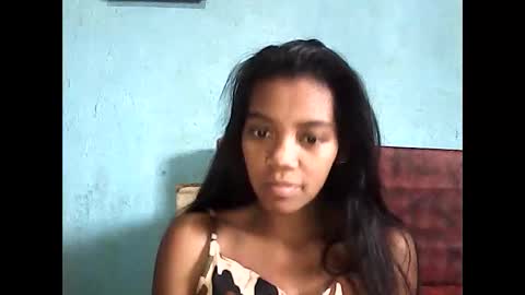 Snapshot of stecimalicia chatting on October 17, 2025, 6:49 am Malicia online show from October 17, 2025, 6:49 am