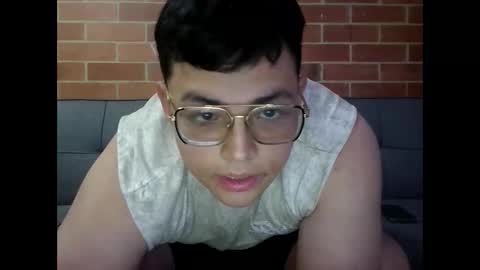 steef0_ online show from April 14, 2026, 5:24 am