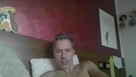 Snapshot of steel80 chatting on November 25, 2025, 3:23 pm steel80 online show from November 25, 2025, 3:23 pm