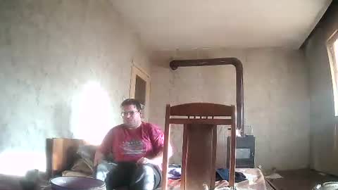 Snapshot of stefan90pt chatting on December 8, 2024, 12:52 pm Stefan online show from December 8, 2024, 12:52 pm