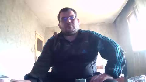 Snapshot of stefan90pt chatting on September 30, 2025, 10:42 am Stefan online show from September 30, 2025, 10:42 am