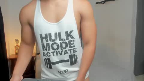 stefan_leenox online show from June 5, 2026, 6:52 am