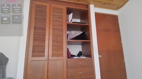 Stafania 3 online show from September 28, 2025, 2:44 pm