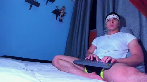 Stefann Salvatore online show from January 21, 2025, 7:04 am