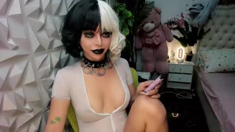 Jane online show from November 19, 2025, 5:57 pm