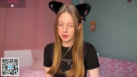 STEFI  Streams every day from 10 PM GTM1  online show from February 1, 2026, 12:26 pm