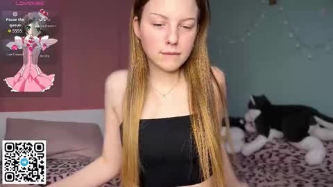 STEFI  Streams every day from 10 PM GTM1  online show from February 20, 2026, 5:24 pm