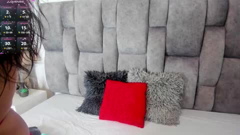 Stefy online show from February 18, 2026, 1:51 pm