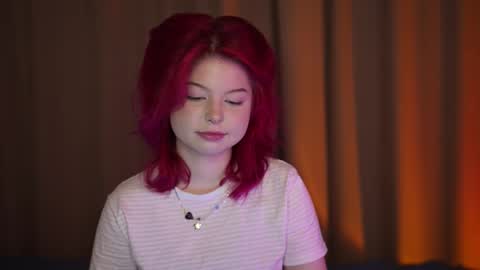 Stella online show from November 14, 2025, 12:20 am