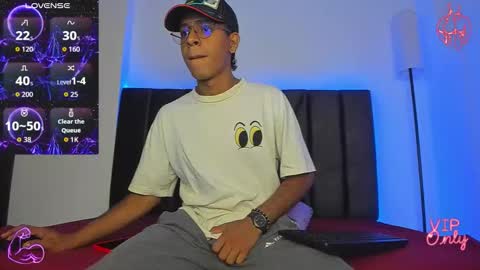 Snapshot of stella_drake chatting on February 12, 2026, 2:23 pm Drake online show from February 12, 2026, 2:23 pm