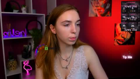 Snapshot of stella_flower chatting on May 20, 2026, 5:13 am stella_flower online show from May 20, 2026, 5:13 am