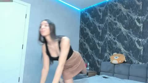 Snapshot of stella_torres chatting on May 8, 2026, 3:06 pm Stella online show from May 8, 2026, 3:06 pm