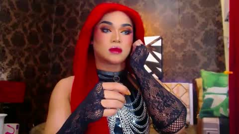 CALL ME STELLA online show from December 30, 2024, 9:05 am