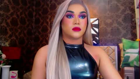 CALL ME STELLA online show from January 11, 2025, 1:01 pm