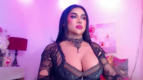 CALL ME STELLA online show from April 7, 2026, 11:10 am