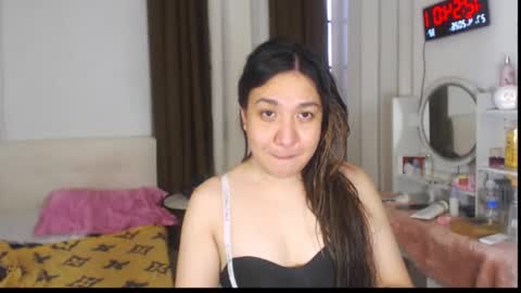 Snapshot of stellahugets chatting on April 27, 2026, 4:54 am Stella online show from April 27, 2026, 4:54 am