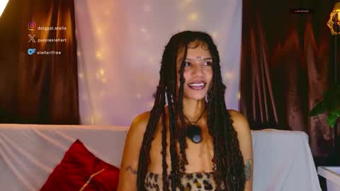 stellart_ online show from May 20, 2026, 2:18 am