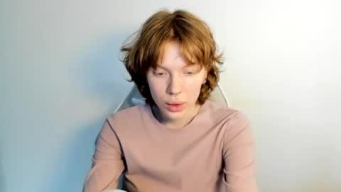 S T E L L A online show from January 19, 2026, 9:35 am