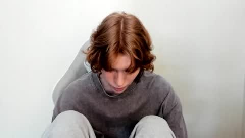 S T E L L A online show from March 7, 2026, 8:55 am