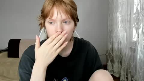 Snapshot of stellaswen chatting on May 29, 2026, 10:46 am S T E L L A online show from May 29, 2026, 10:46 am