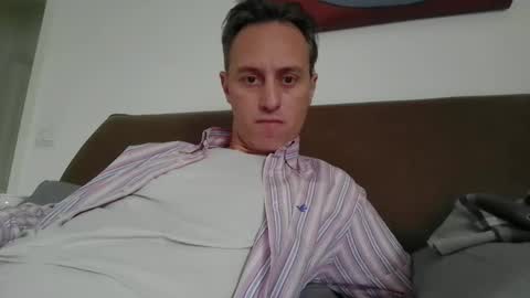 sten015 online show from January 7, 2025, 11:58 am