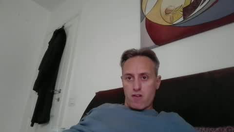 sten015 online show from October 21, 2025, 12:39 pm