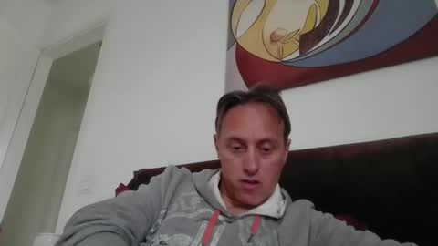 sten015 online show from May 6, 2026, 12:32 pm
