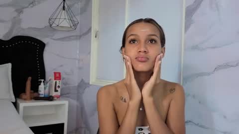 Stefff  online show from May 3, 2026, 4:24 pm
