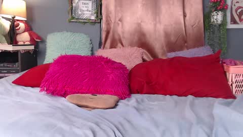    IG  stephani 3333 online show from December 21, 2024, 5:36 am