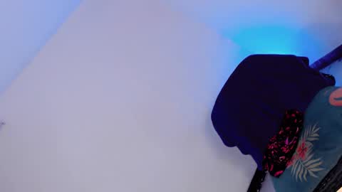 Snapshot of stephanie_hot1 chatting on February 12, 2025, 9:31 am STEPHANIE online show from February 12, 2025, 9:31 am