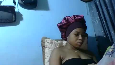 Snapshot of stephaolysca chatting on May 8, 2026, 6:41 am stephaolysca online show from May 8, 2026, 6:41 am