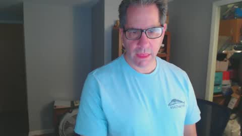 stephenhal9 online show from November 29, 2025, 5:43 am