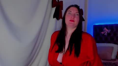 Snapshot of stephierousee chatting on January 9, 2026, 8:17 am Stephie online show from January 9, 2026, 8:17 am