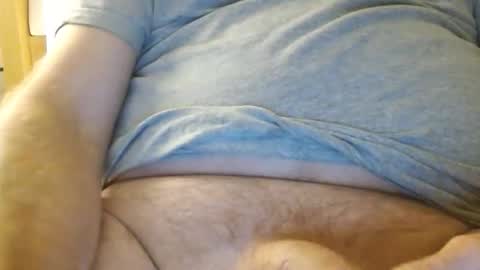 Snapshot of steve093066 chatting on April 22, 2026, 2:36 am Steve online show from April 22, 2026, 2:36 am