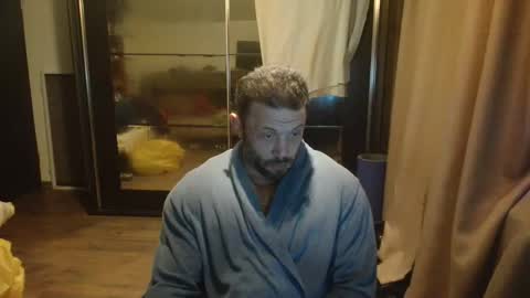 Snapshot of stevebulkzor chatting on November 23, 2025, 9:25 pm Steve Oakenshield son of John son of Vasyl online show from November 23, 2025, 9:25 pm