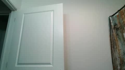 steved6001 online show from January 22, 2025, 9:24 am