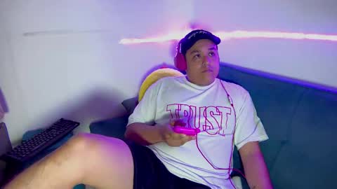 steven_88519 online show from December 3, 2025, 12:36 pm