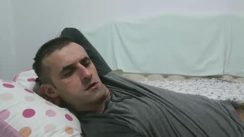 Snapshot of stevenpit chatting on December 12, 2024, 8:10 pm stevenpit online show from December 12, 2024, 8:10 pm