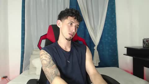 Snapshot of stevensex501 chatting on November 16, 2025, 10:26 pm steven online show from November 16, 2025, 10:26 pm